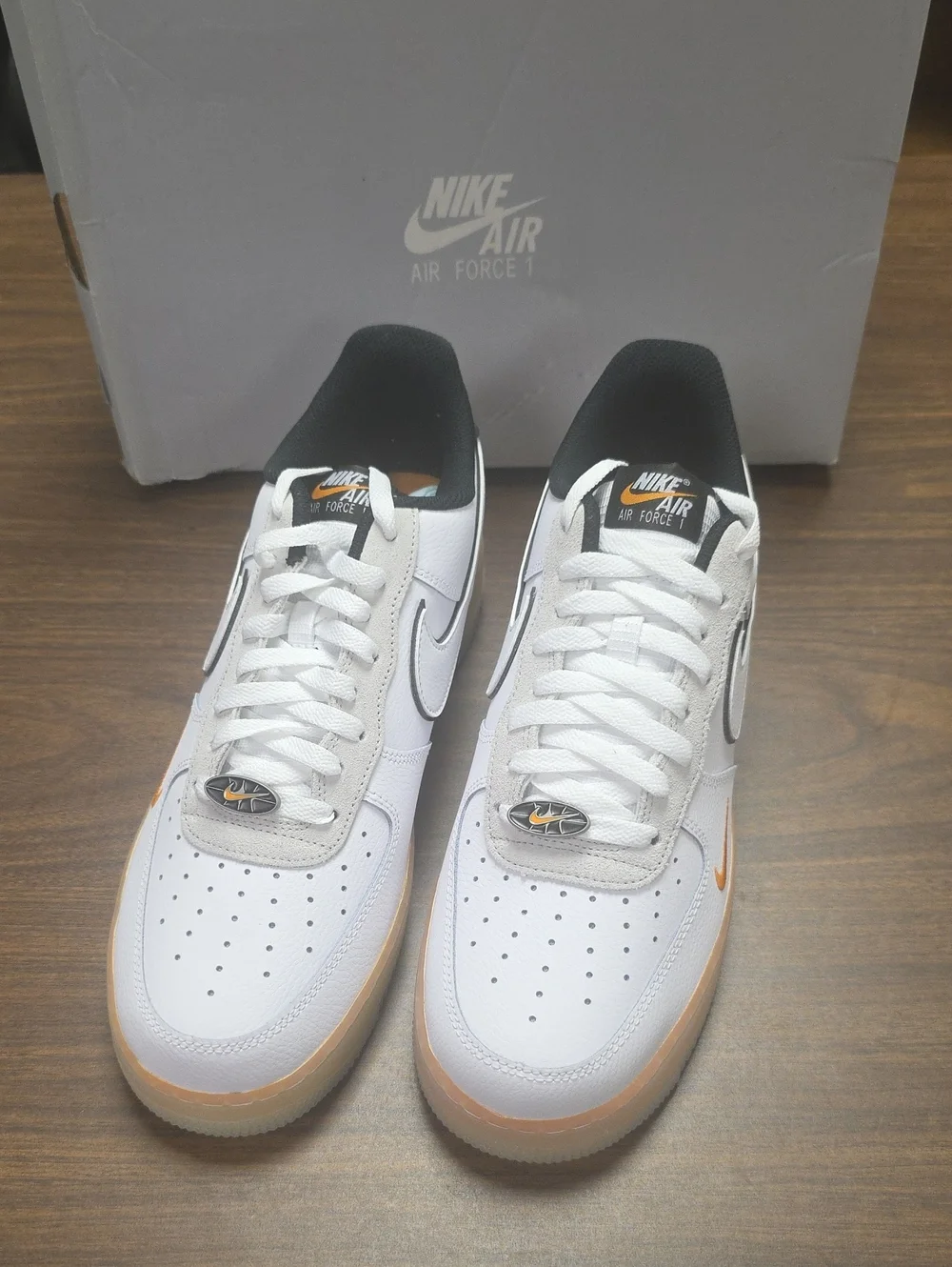 Nike Air Force 1 '07 White/Black/ Orange Peel IQ0228-100 Size Men's 10.5